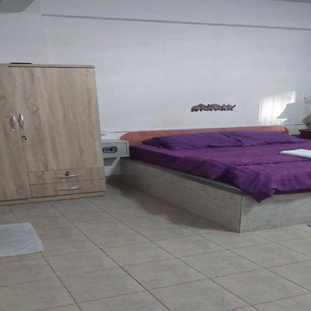 Pluemchai Guesthouse Джомтьєн-Біч Екстер'єр фото