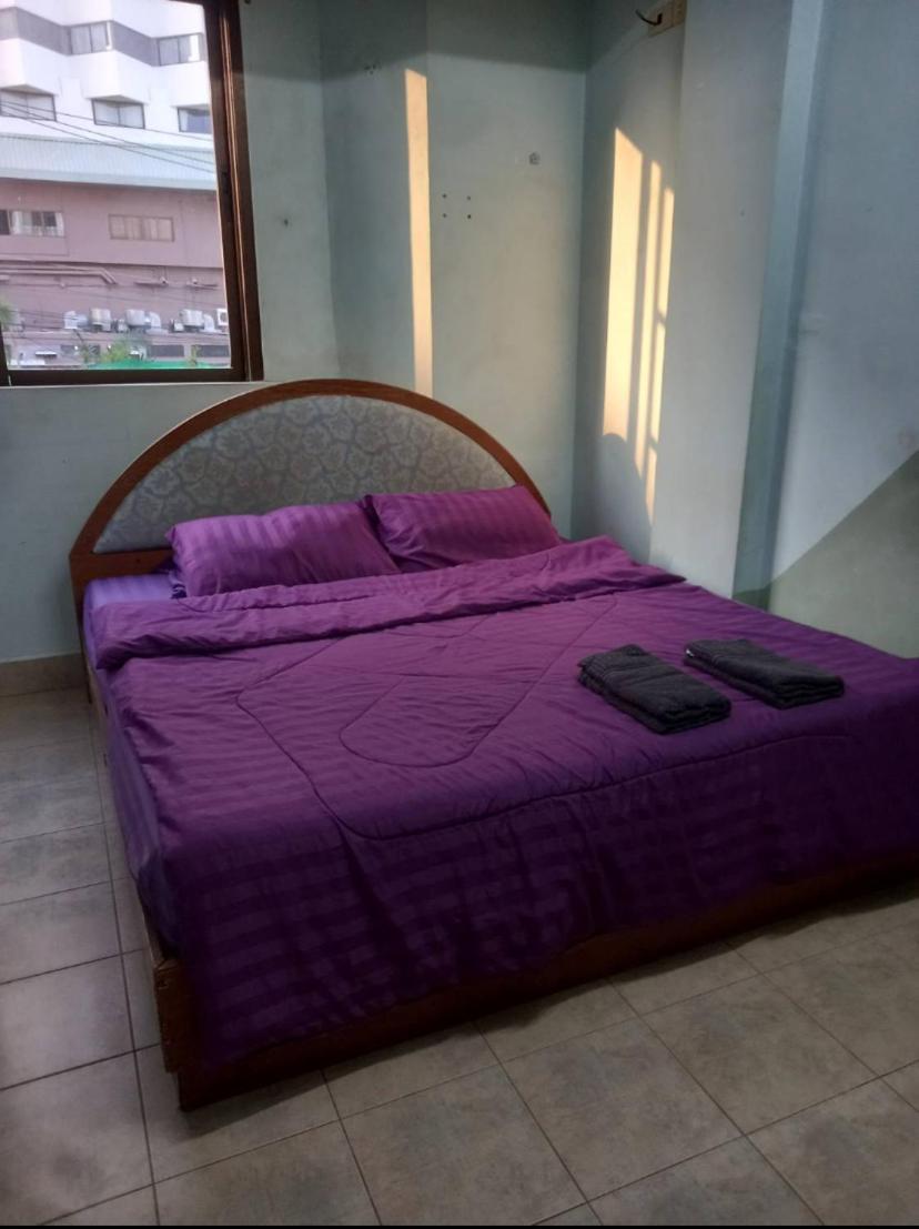 Pluemchai Guesthouse Джомтьєн-Біч Екстер'єр фото